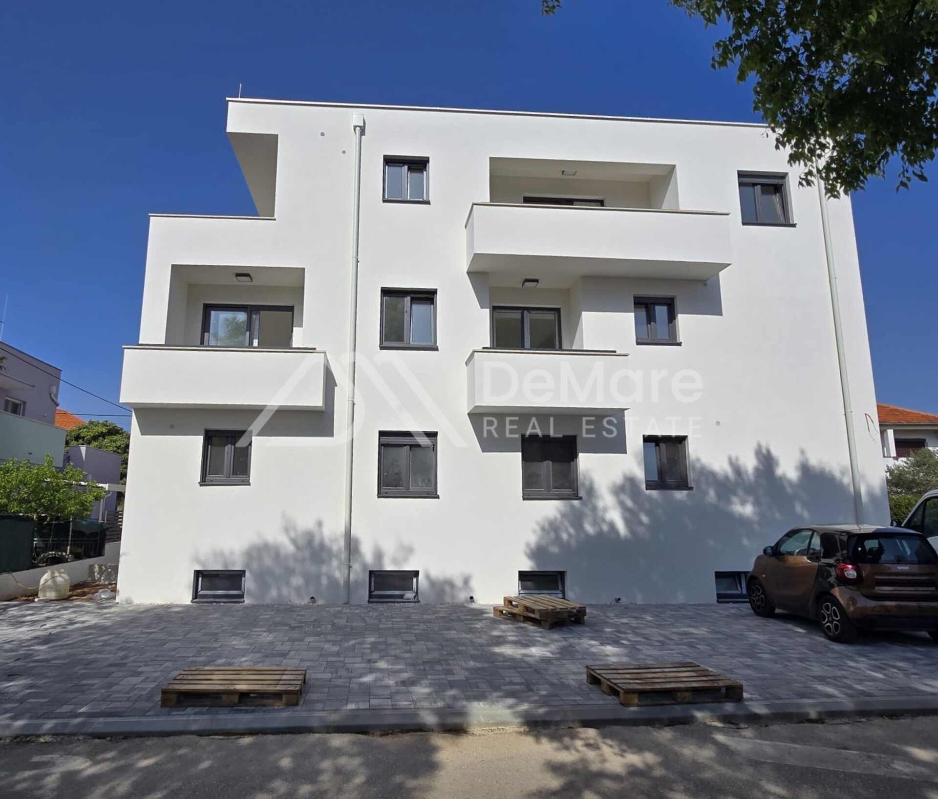 Demare.hr - Zadar - Borik