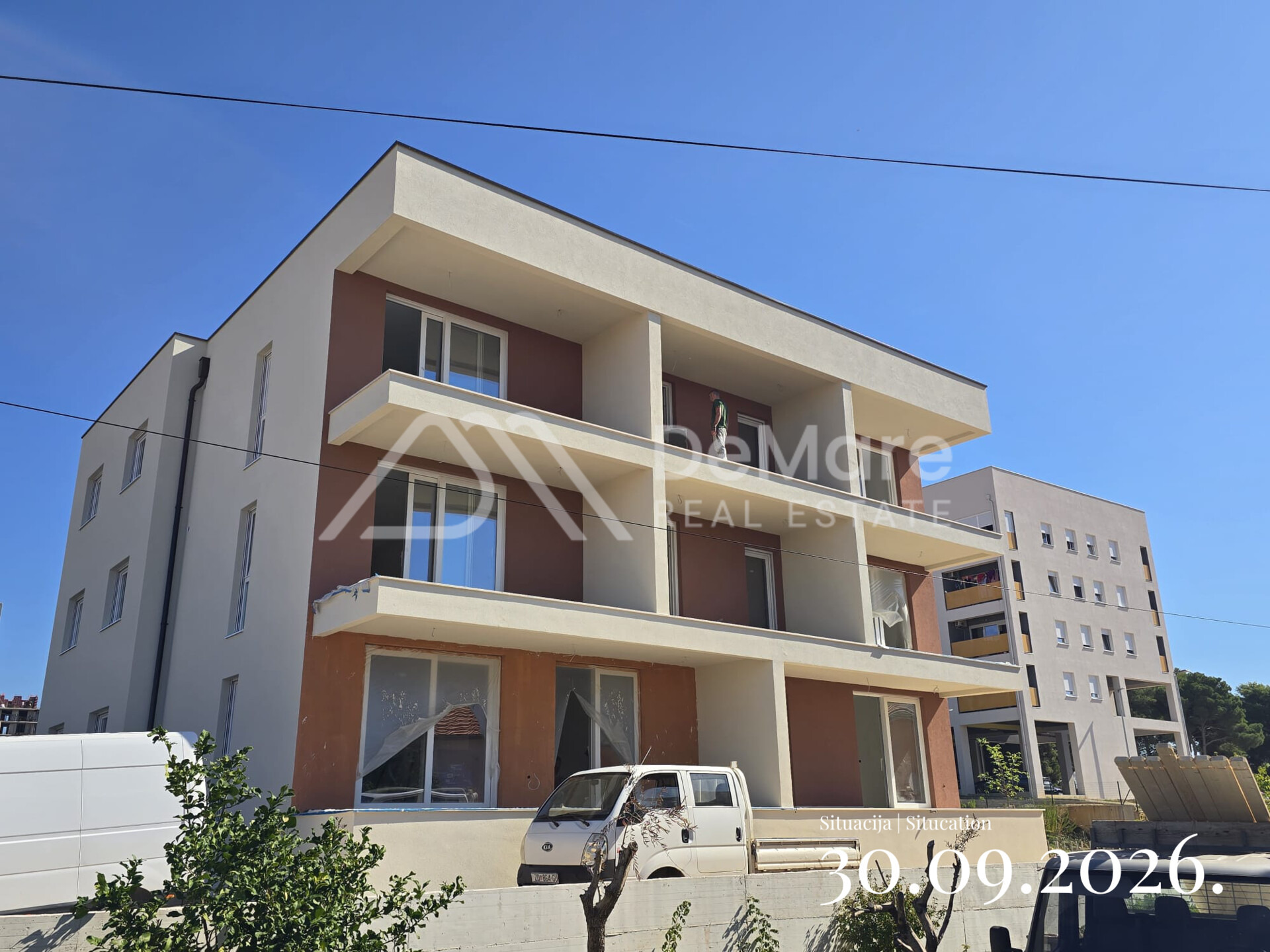 Demare.hr - Zadar - Crvene kuće